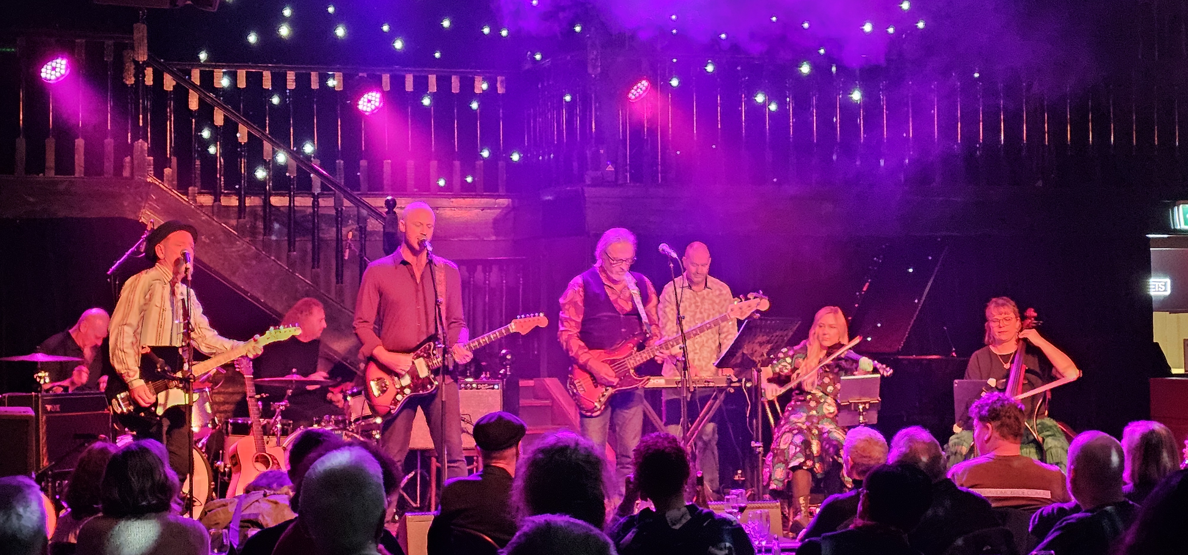 SteveKilbey2025-05-17BrunswickBallroomMelbourneAustralia (2).jpg